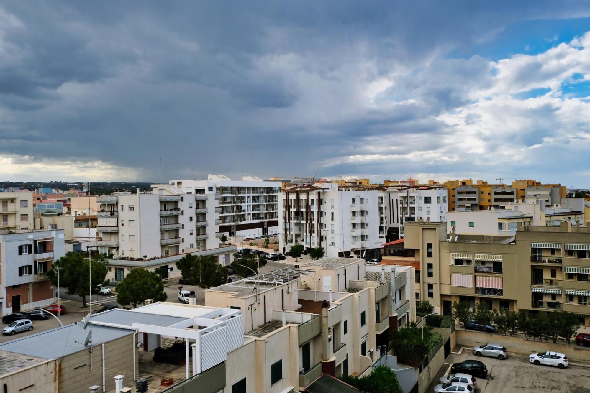 Mare Mary - Appartamento Vista Mare A Monopoli Εξωτερικό φωτογραφία